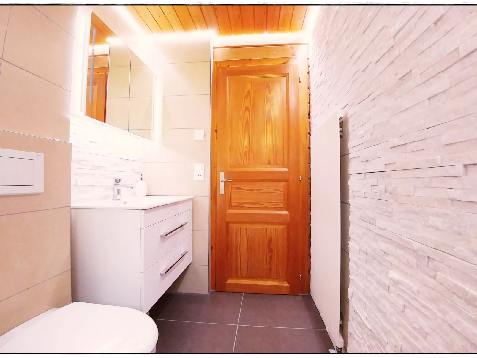 Chalet Dargun Bünter, (Camischolas/Sedrun), 221./222./224./.01+.02+.03 - Binnen