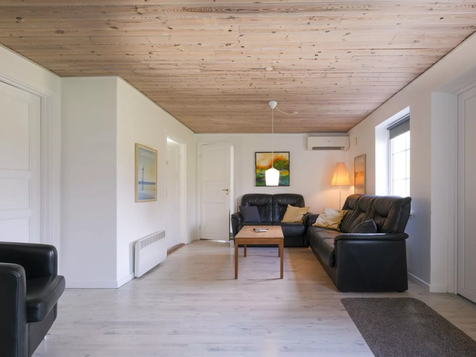 "Rea" - 5km from the sea - Binnen