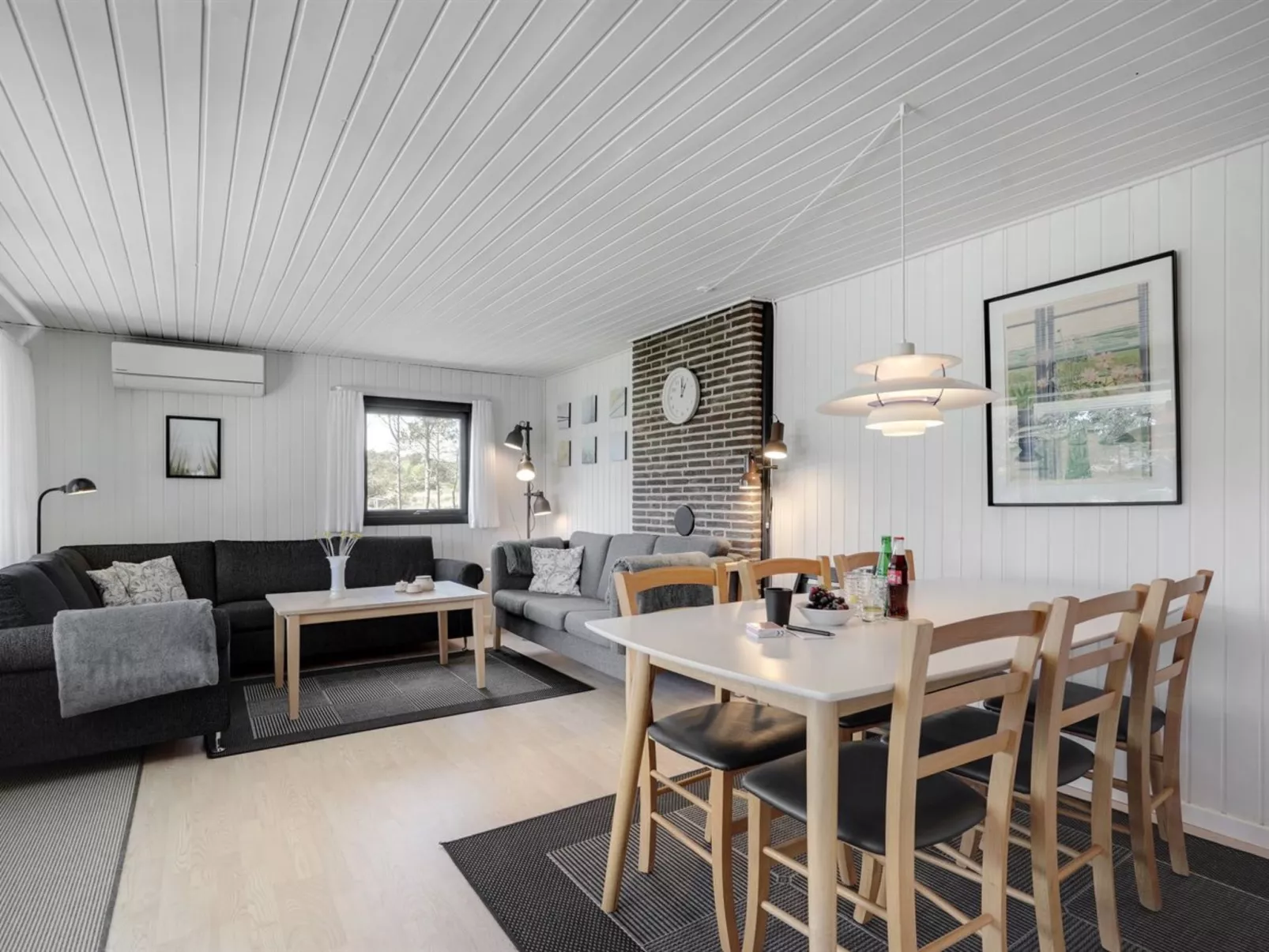 "Melisande" - 950m from the sea - Binnen