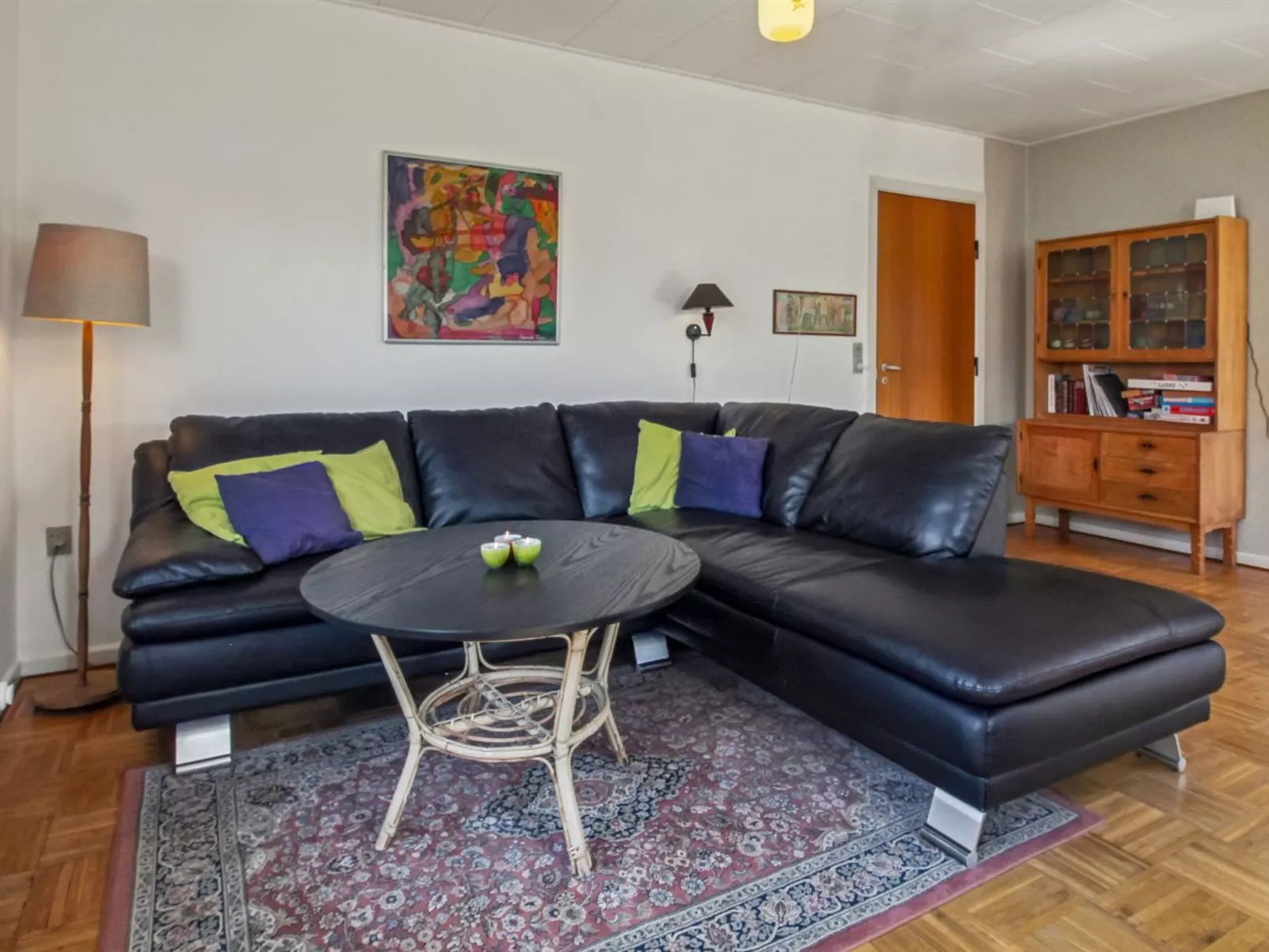 "Magh" - 9.8km from the sea - Binnen