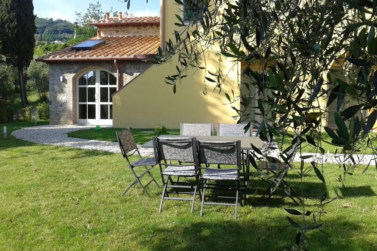 Casa San Gennaro at Borghetto Farmhouse - Tuinen zomer