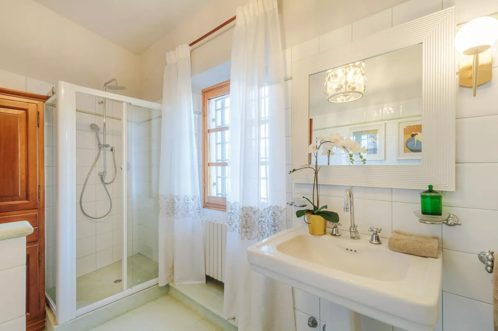 Amore Farmhouse Retreat - Badkamer