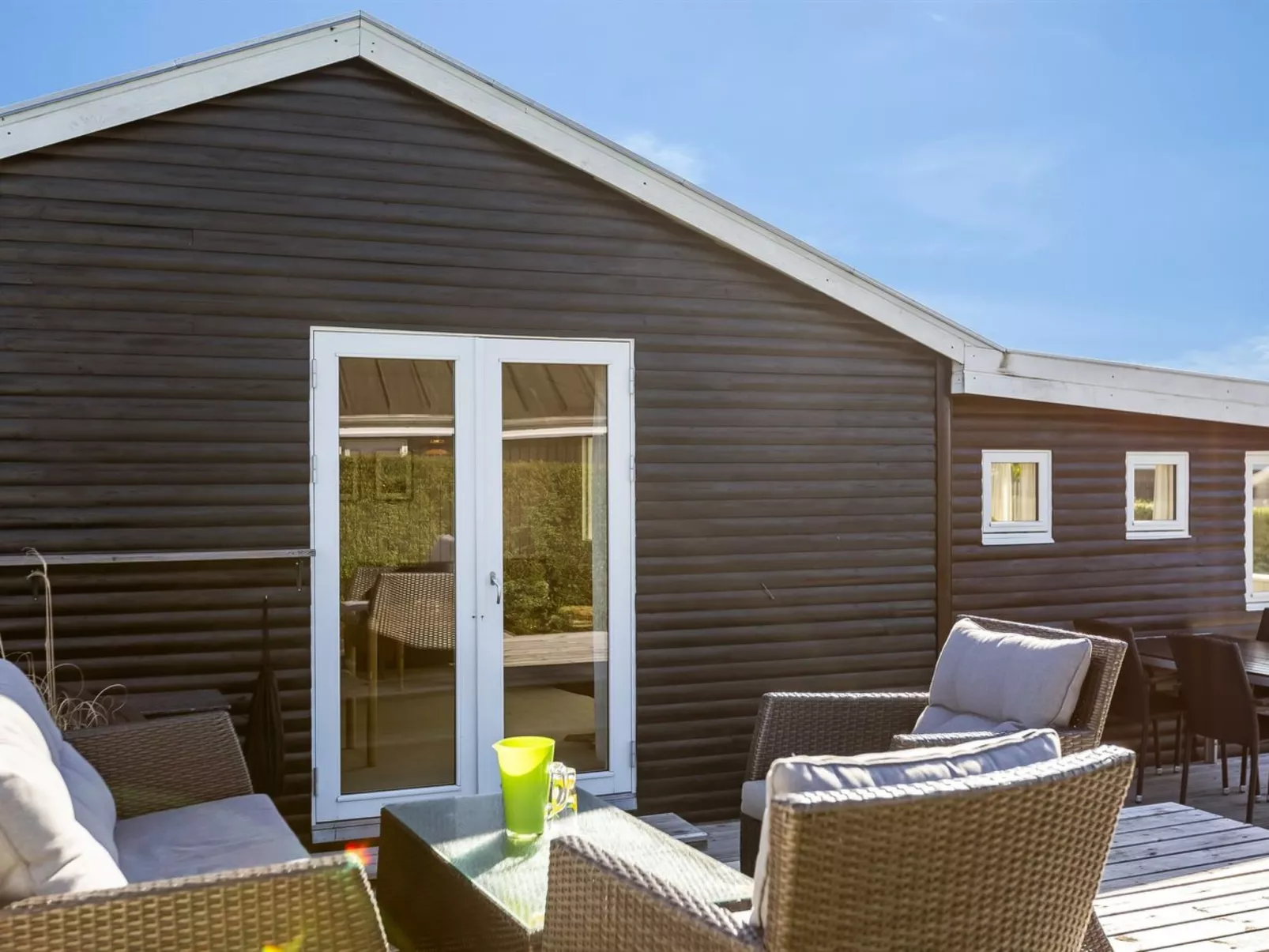 "Raymond" - 175m from the sea - Buiten