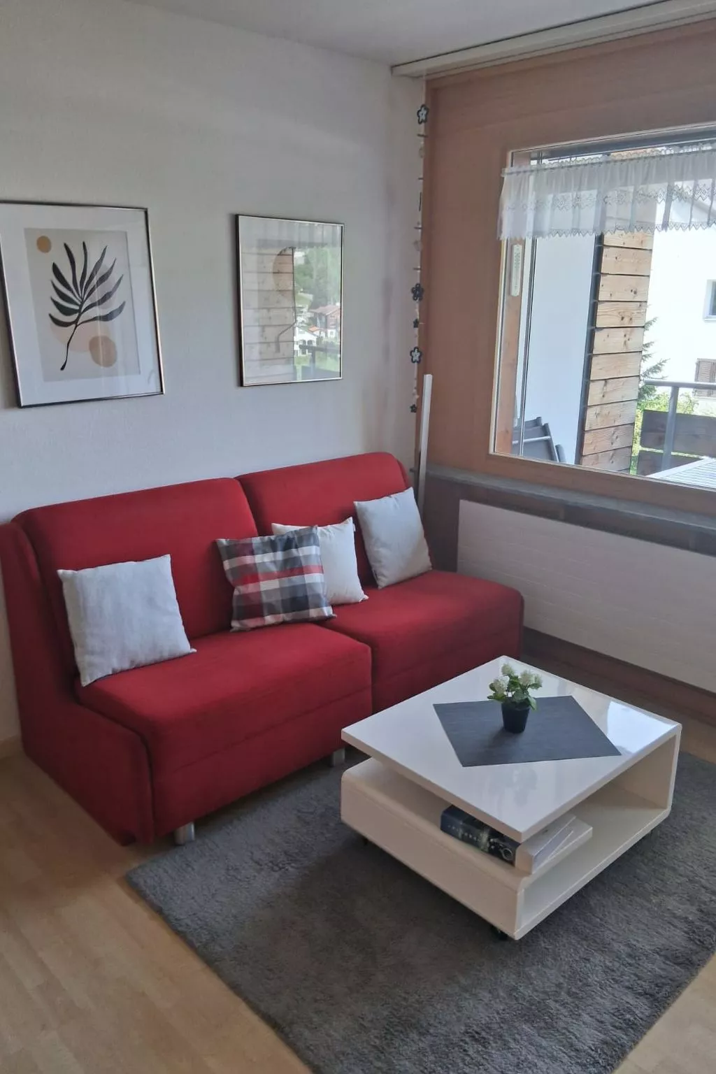 La Prada, (Laax Dorf). 2 Zimmerwohnung - Binnen