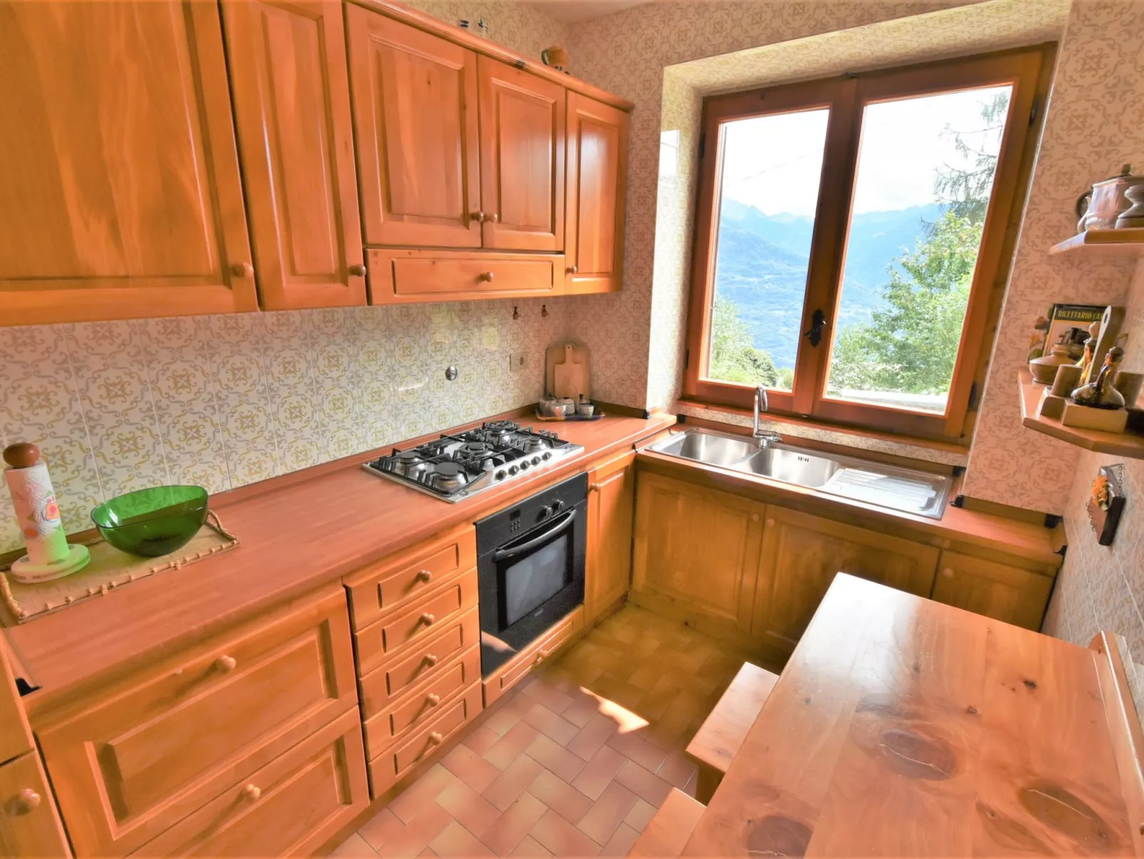 Chalet Elda-Binnen