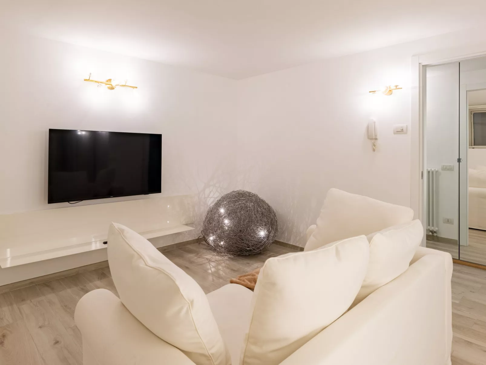 Luxury House-Binnen