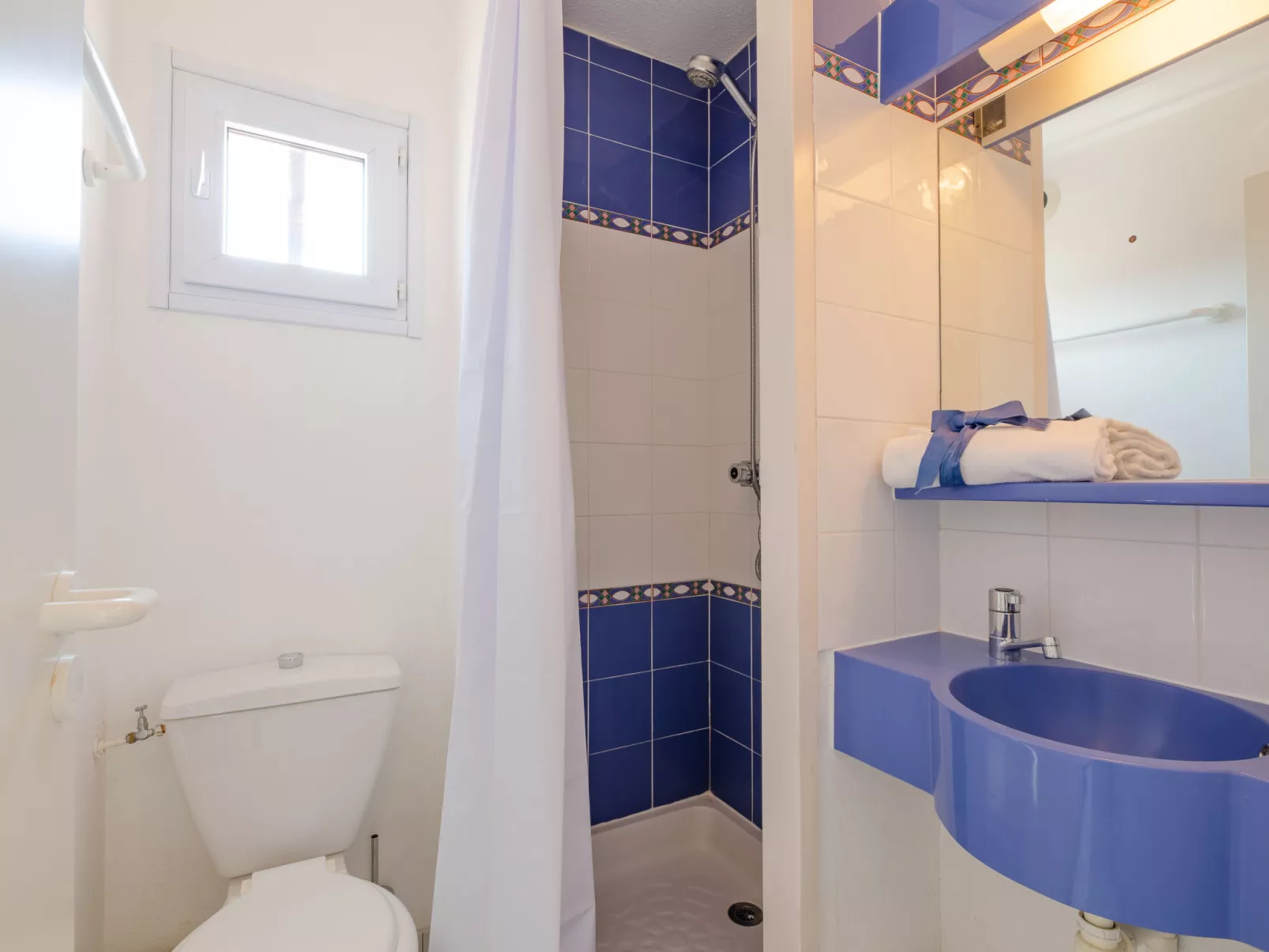 Cap Estérel - Le Hameau (Mini Villa 35)-Binnen