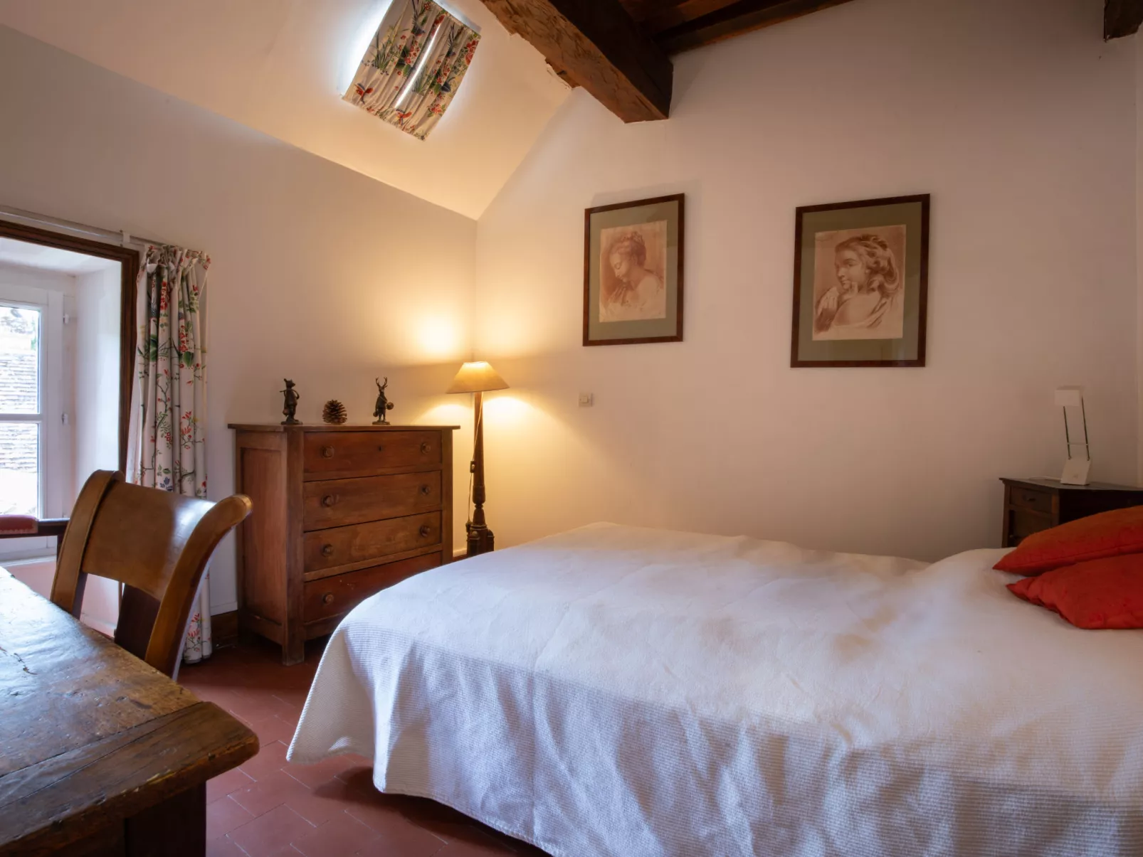 La Maison du Chateau-Binnen