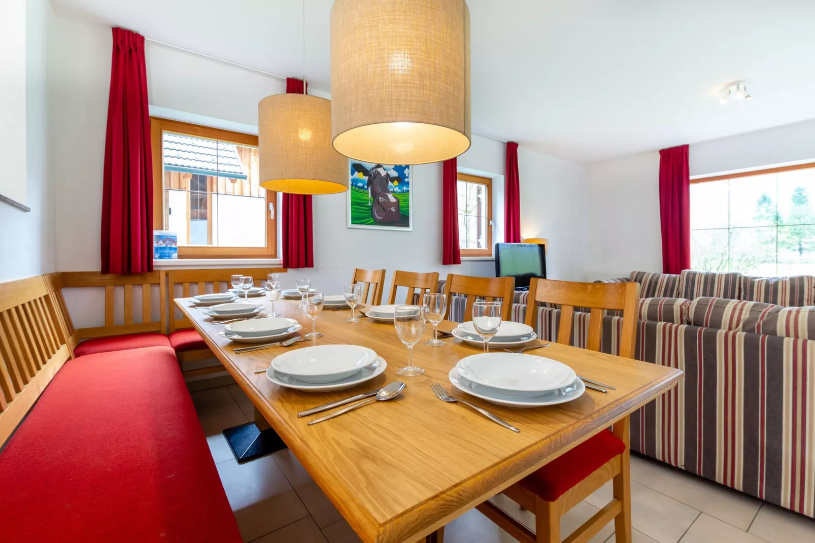 Luxery Salzkammergut Chalet E-Eetkamer