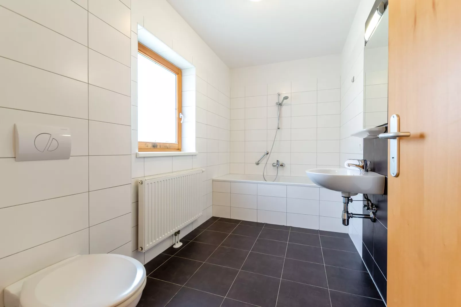 Luxery Salzkammergut Chalet E-Badkamer