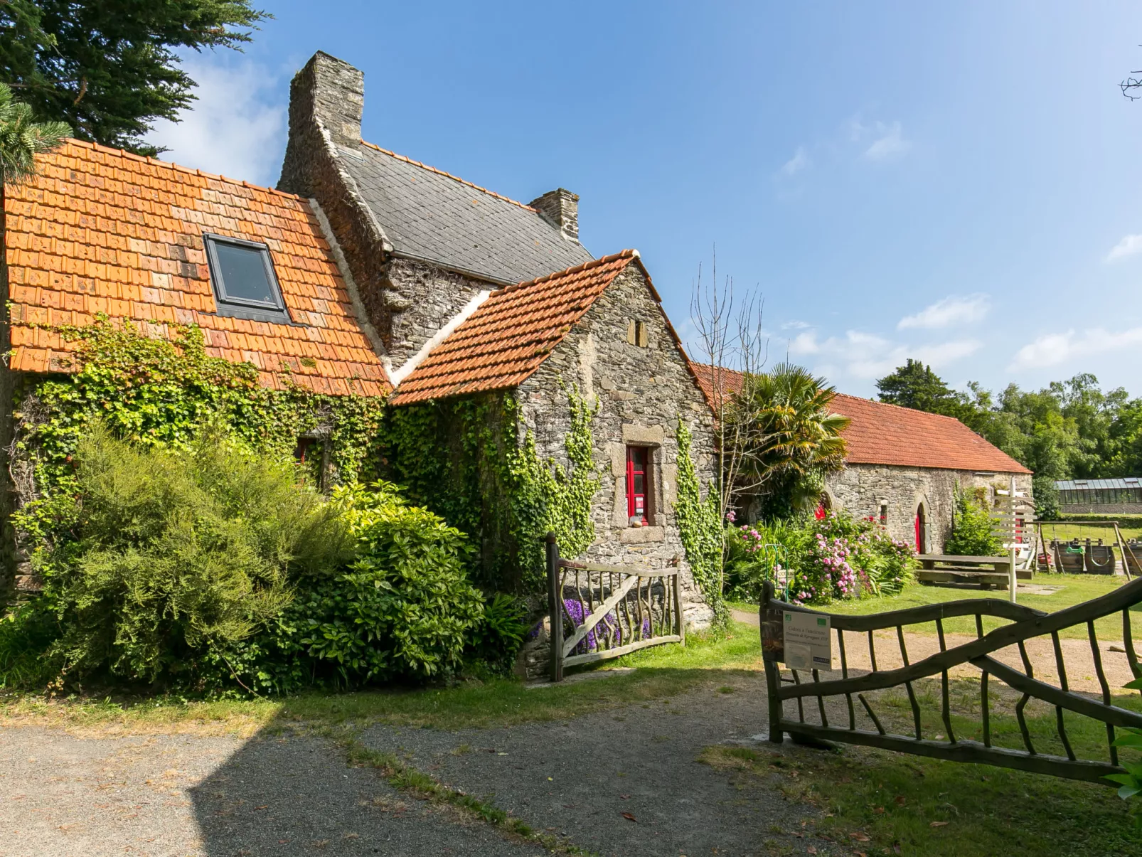 La Part des Anges-Buiten