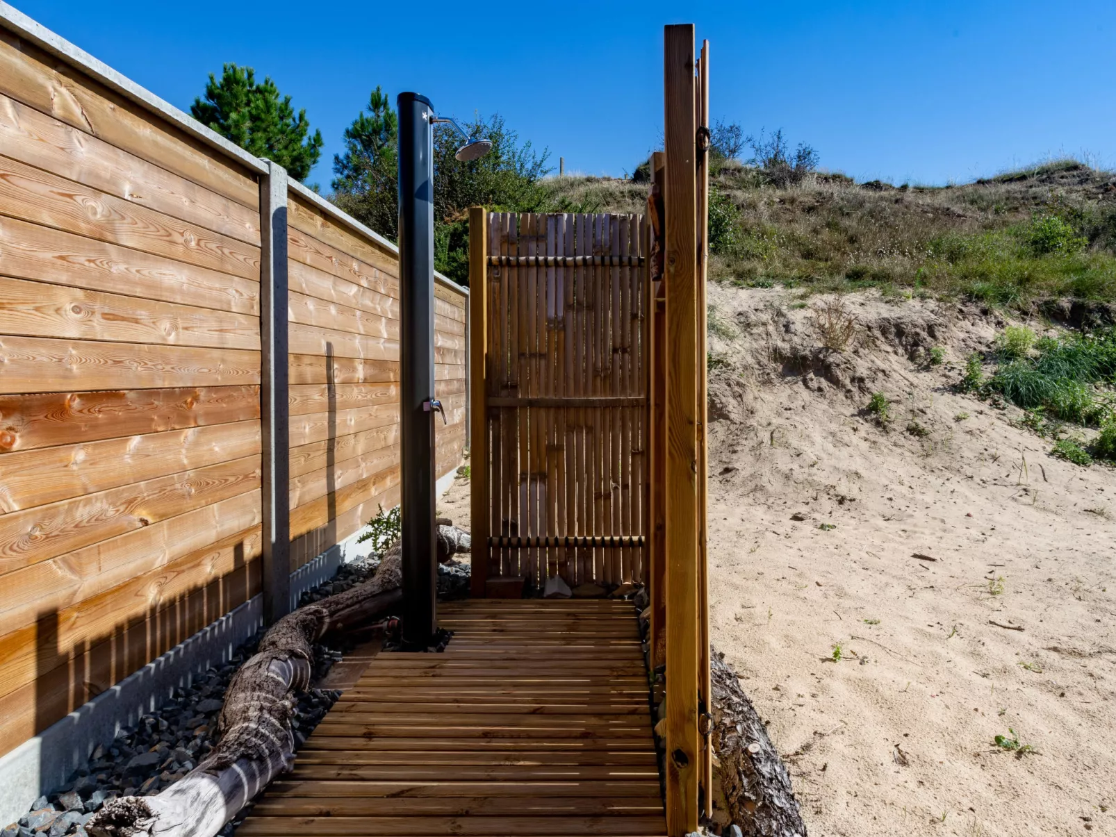 La Dune-Buiten
