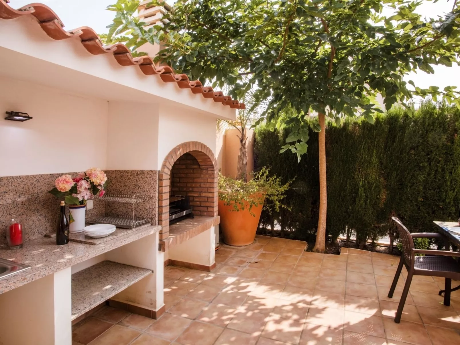 Casa Larauri Oliva Nova-Buiten
