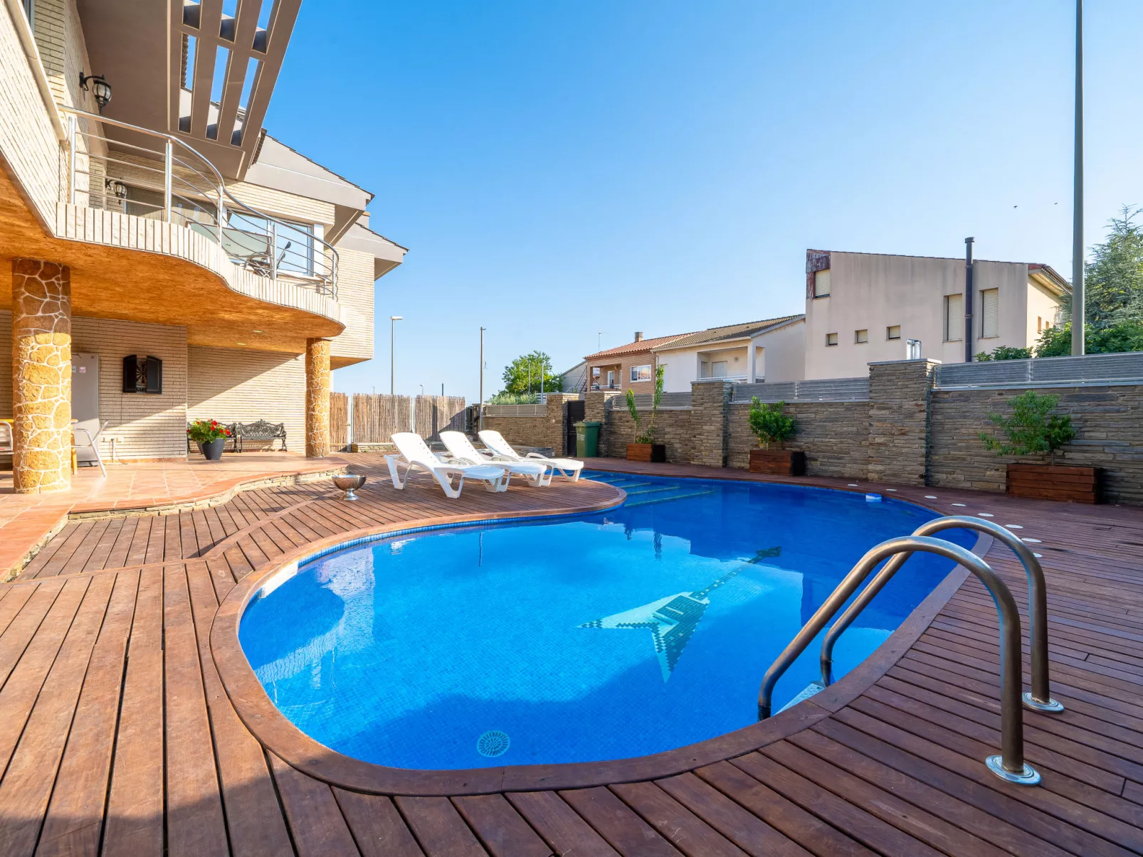 Villa Luxury Rock Tirri-Buiten