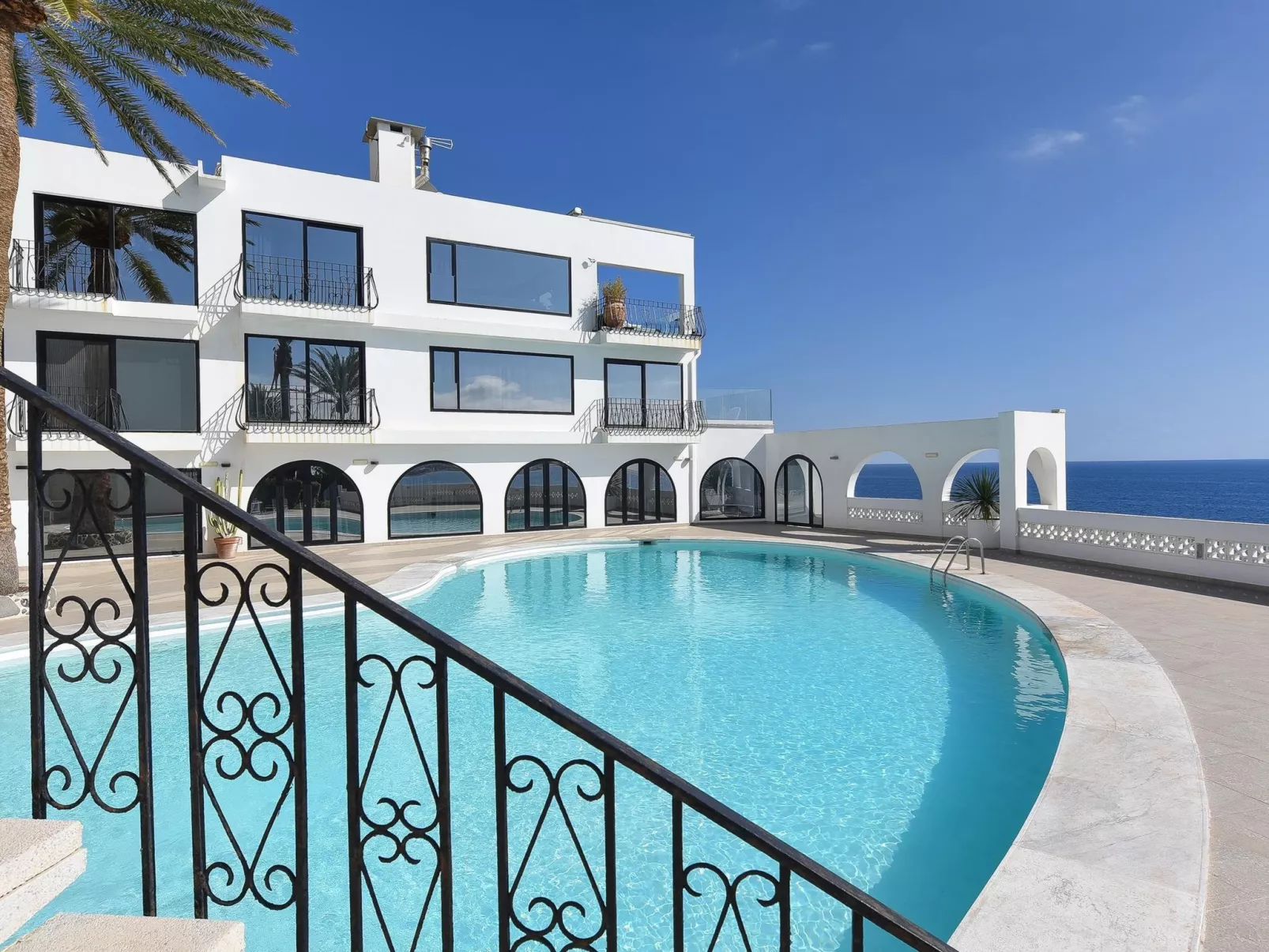 Seaside Suite 302-Buiten