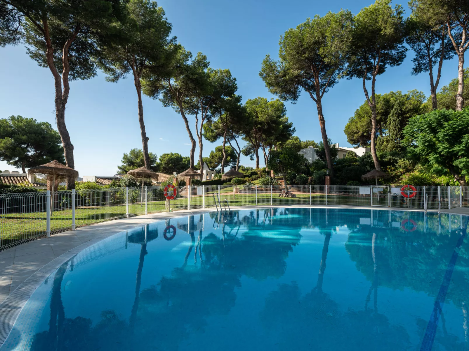 Jardin de miraflores-Buiten