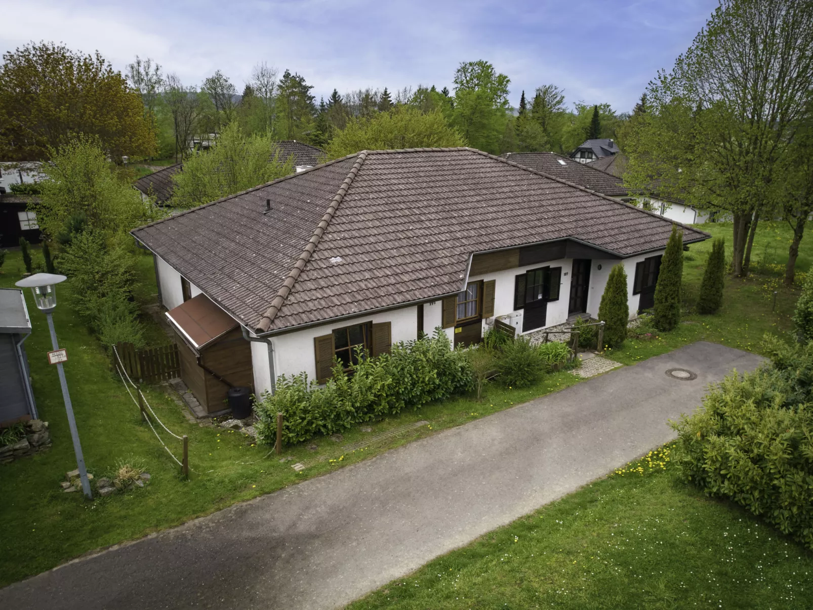 Schwesterchen-Buiten