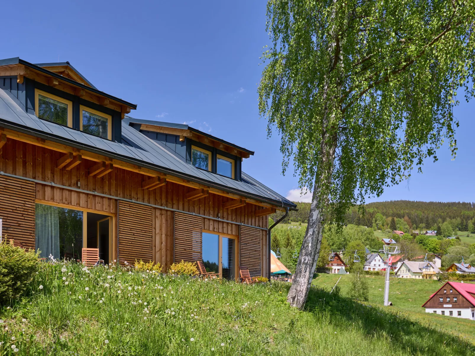 Ski-In Ski-Out Mountain Duplex Portášky2-Buiten