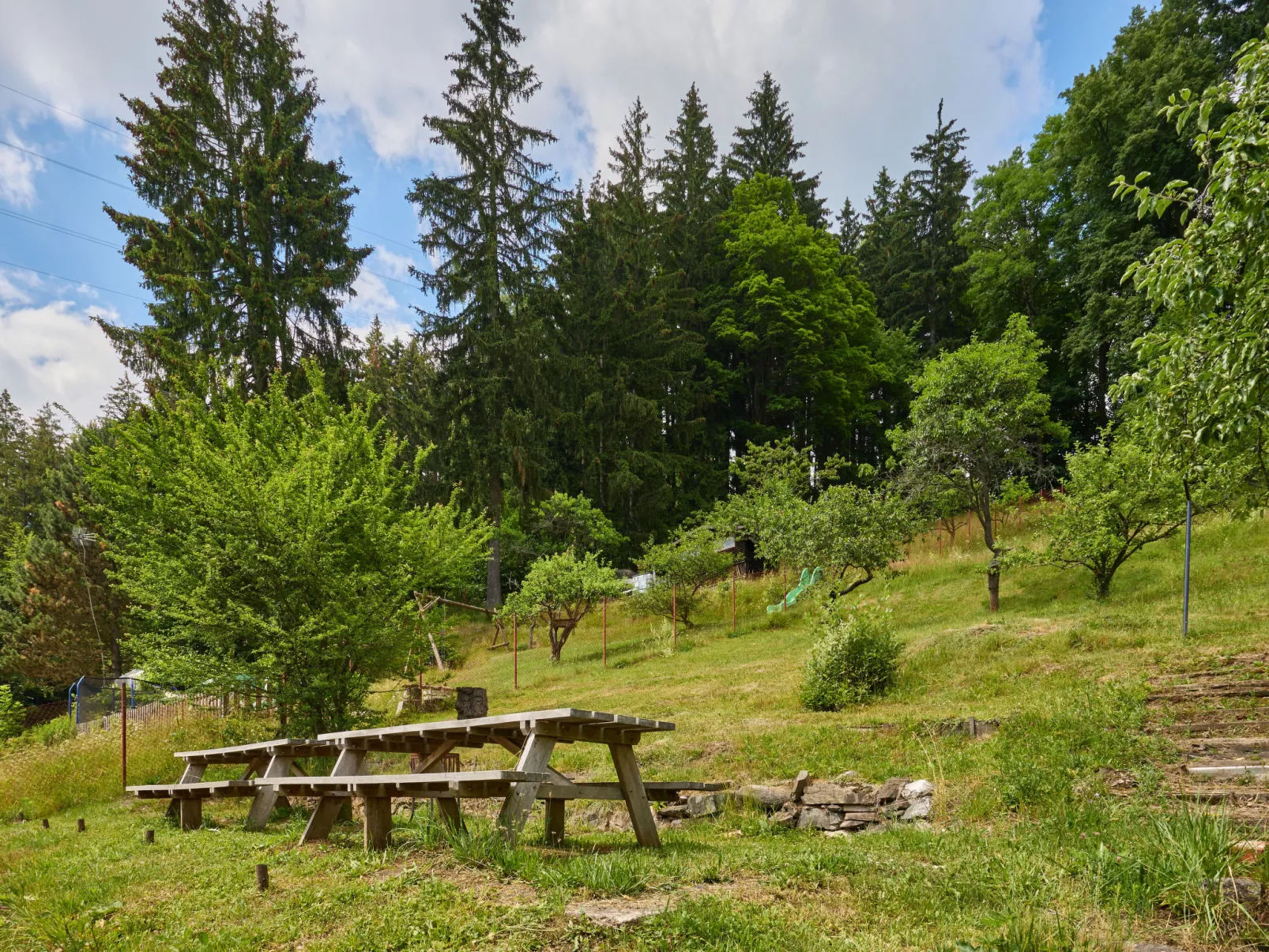 Hillside Lodge & Garden-Buiten