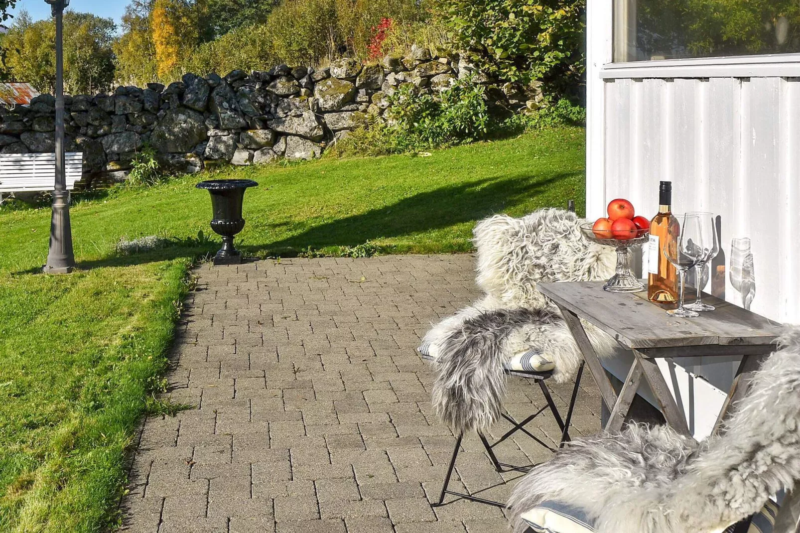 Familieparadijs met uitzicht op meer-By Traum