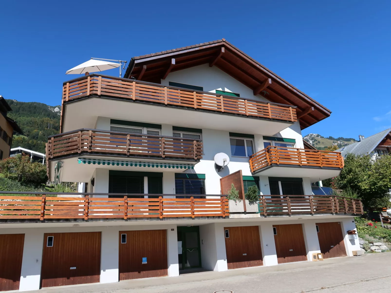 Penthouse Brugg-Buiten