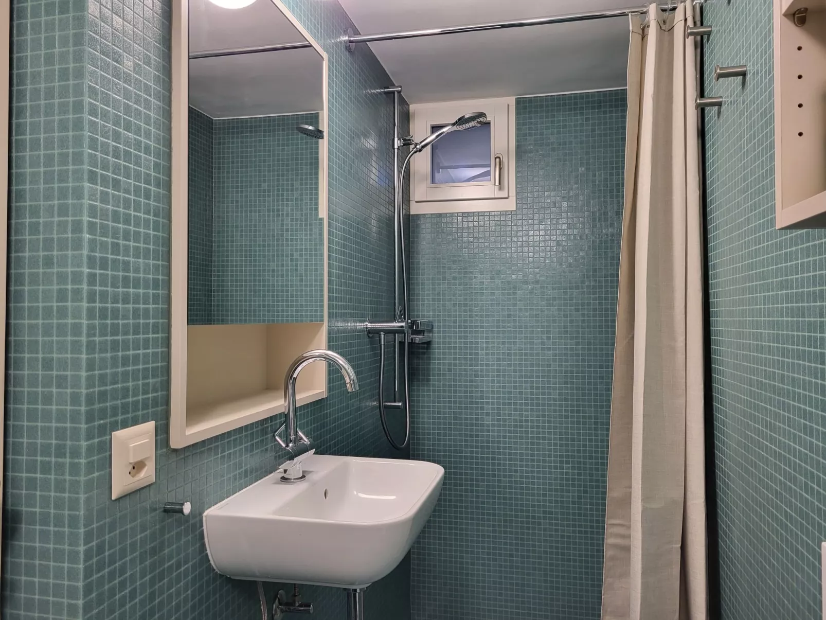 Villaggio Sureggio - App. A2-Binnen