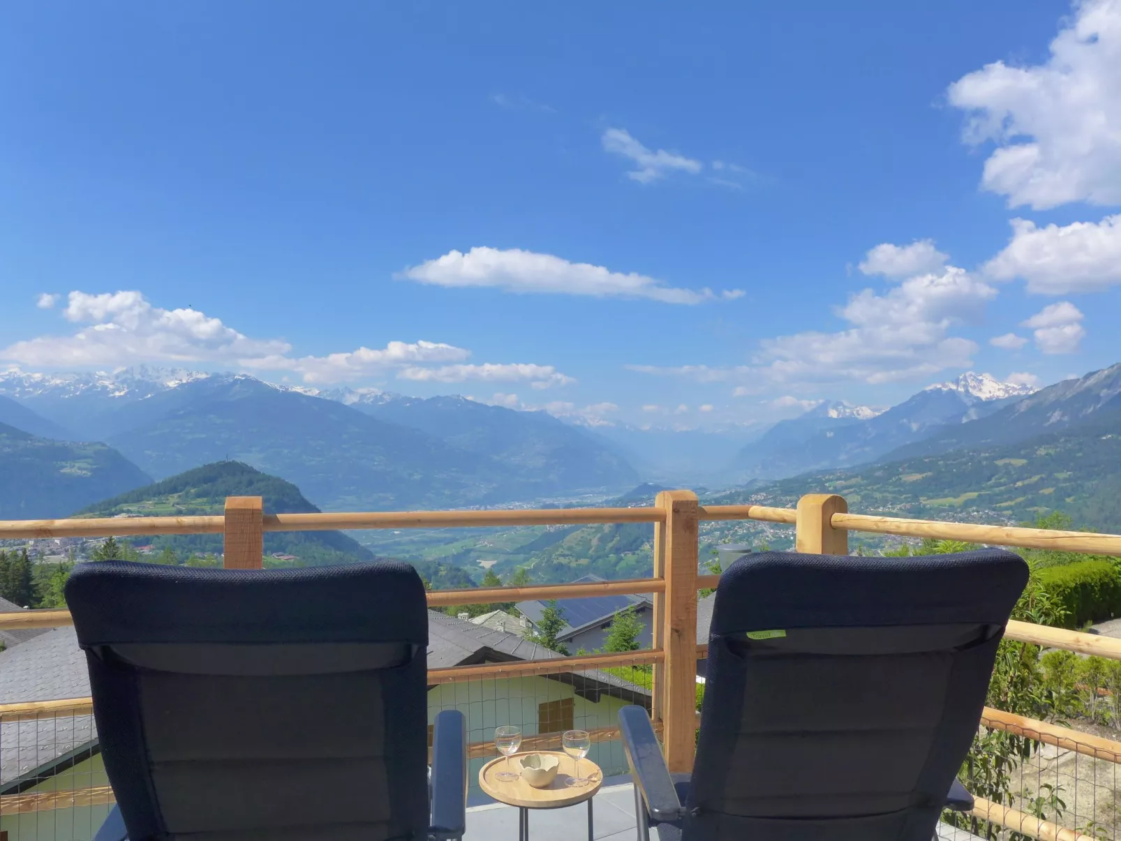 Chalet La Délège-Buiten