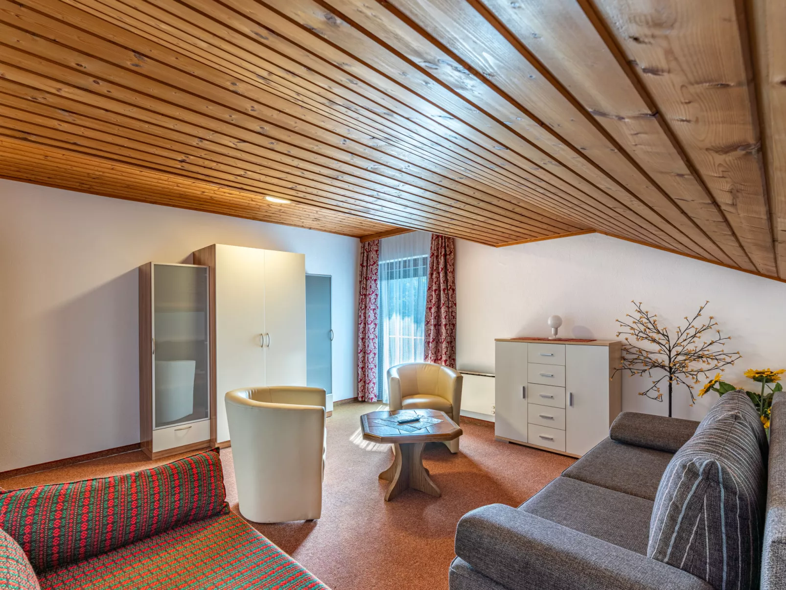 Wohnung Nr. 3 oder 4-Binnen