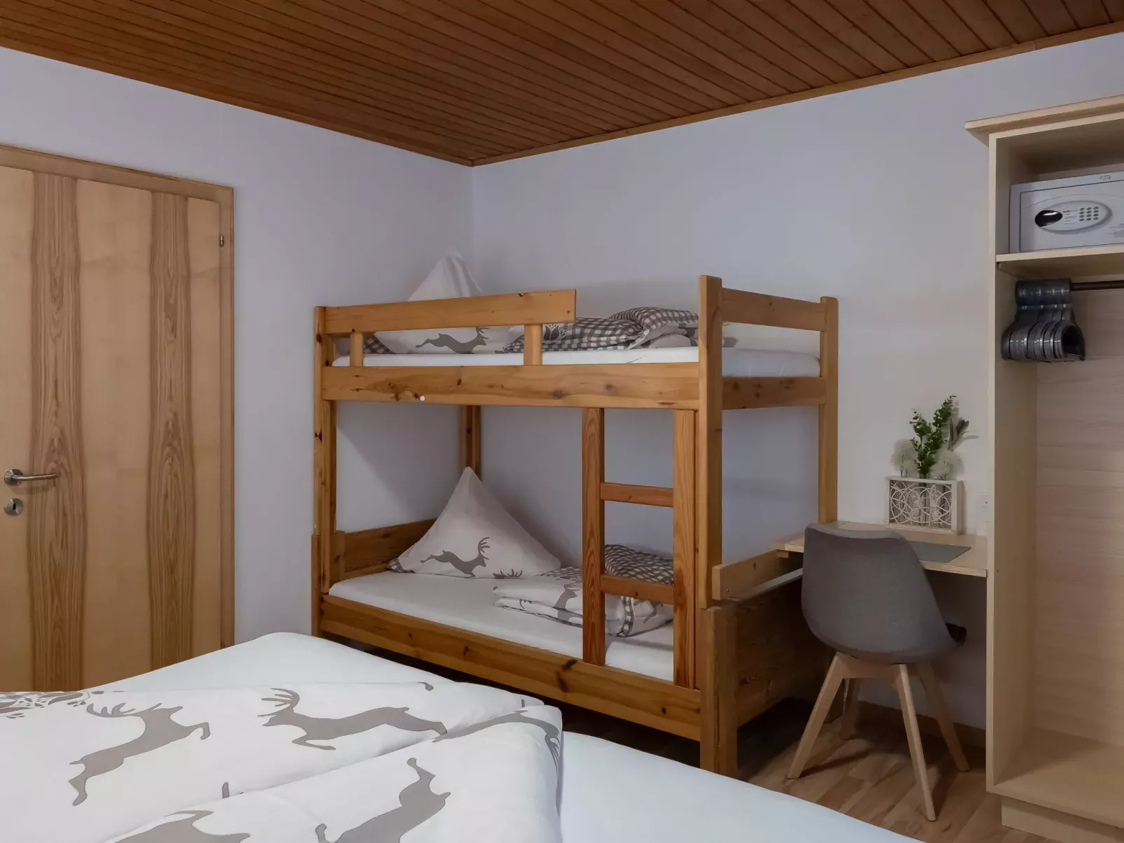 Alpenchalet Silbertal-Binnen