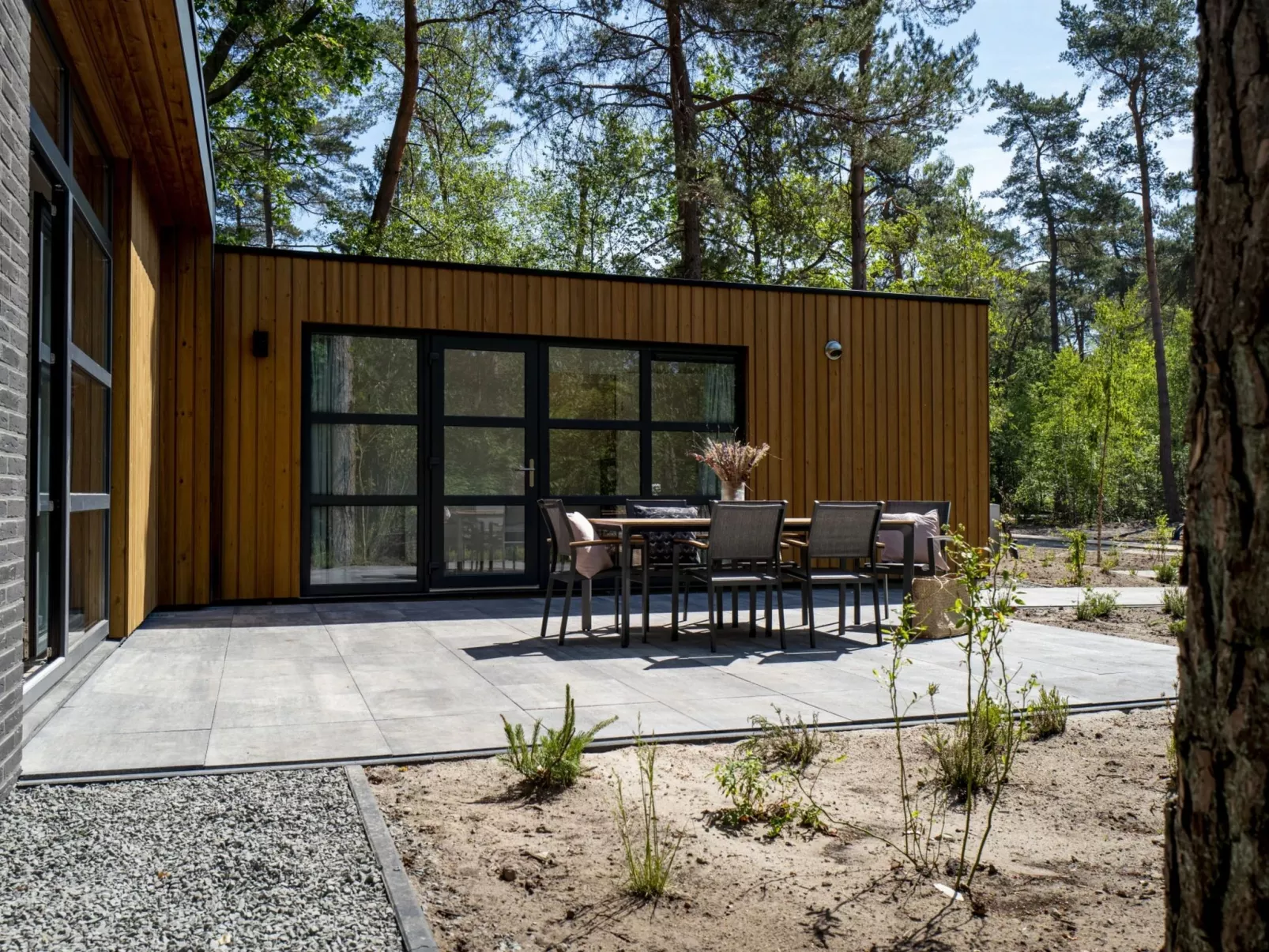 L-Cube MIVA 6-Buiten