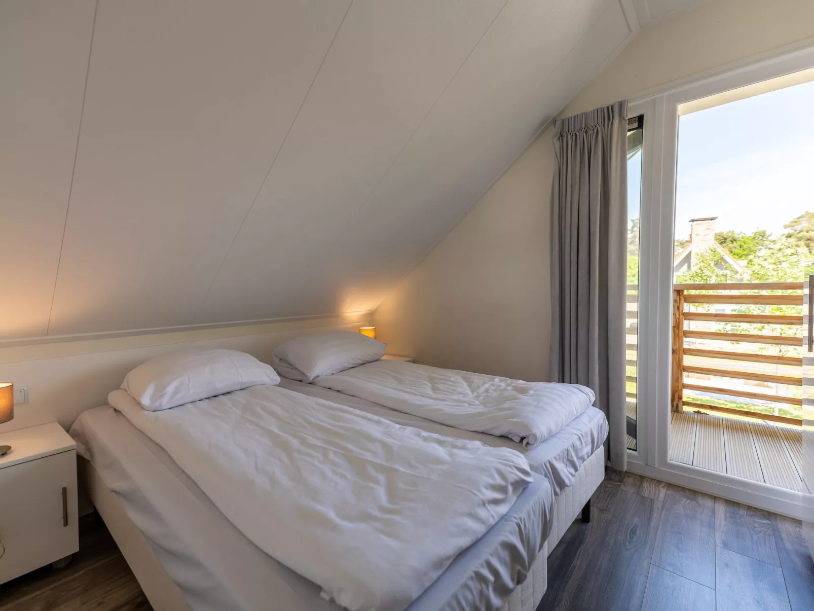 Pavilion l'etage Sauna 10-Binnen