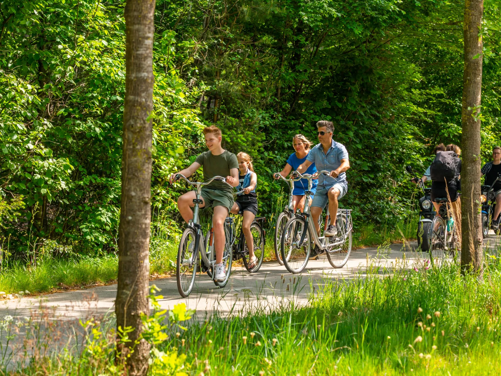 Exclusif 6-Buiten