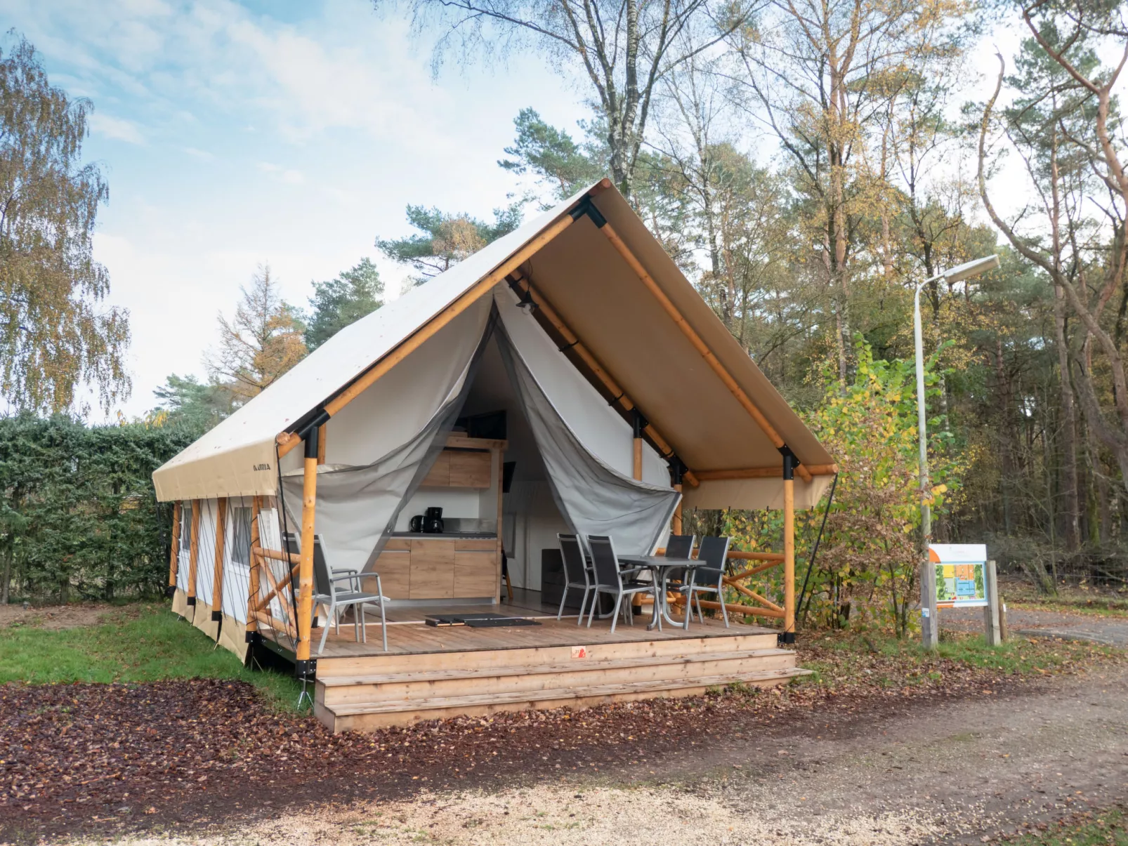 Glampingtent 6-Buiten