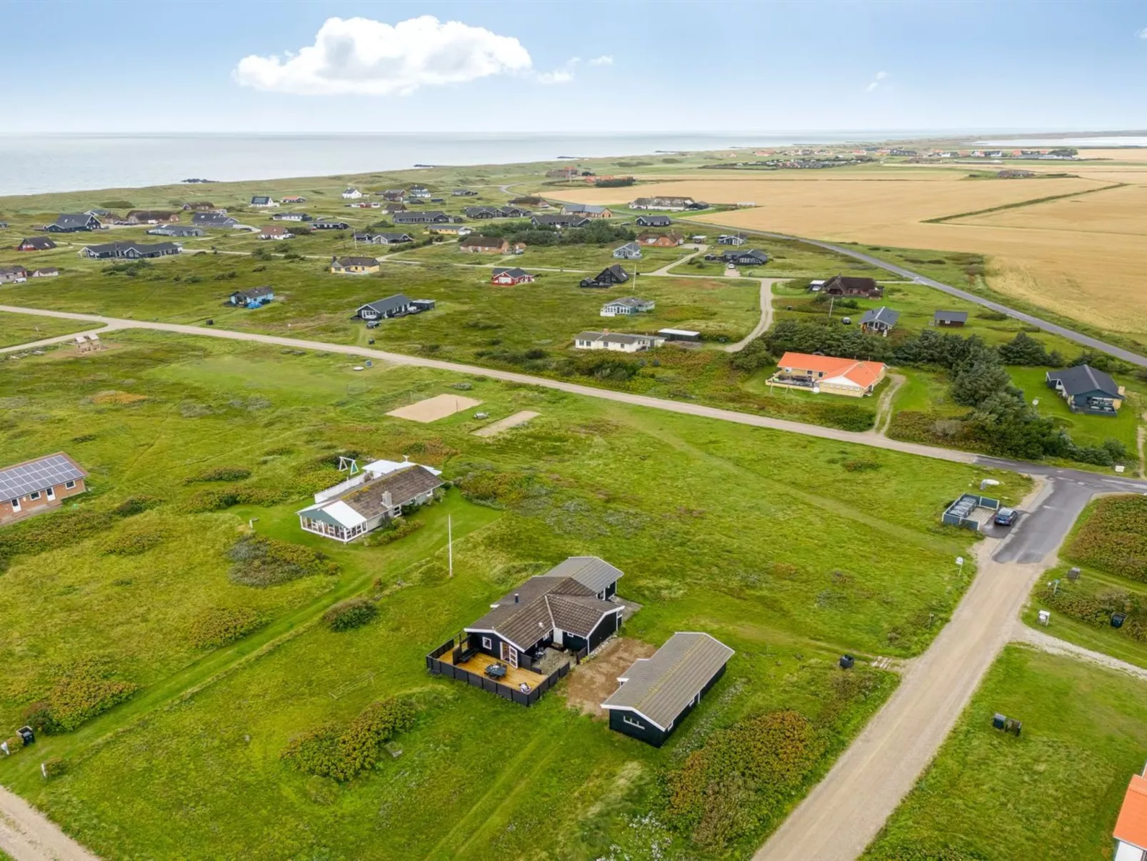 "Viveka" - 500m from the sea