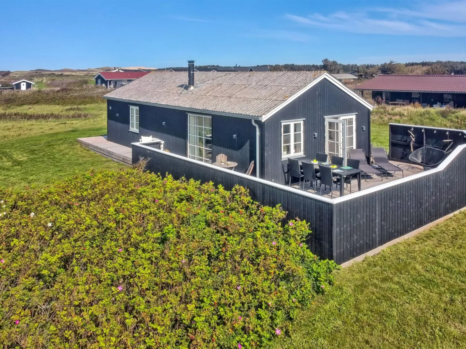 "Sanni" - 225m from the sea-Buiten