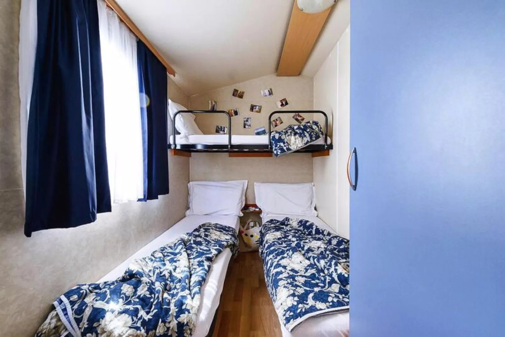 Caravanpark San Benedetto Camping Relais Peschiera / MH 4/5 / Chalet-Slaapkamer