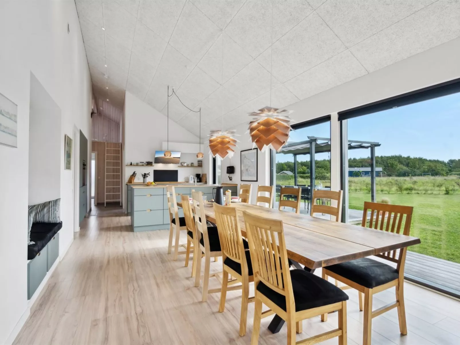 "Amdi" - 700m from the sea-Binnen