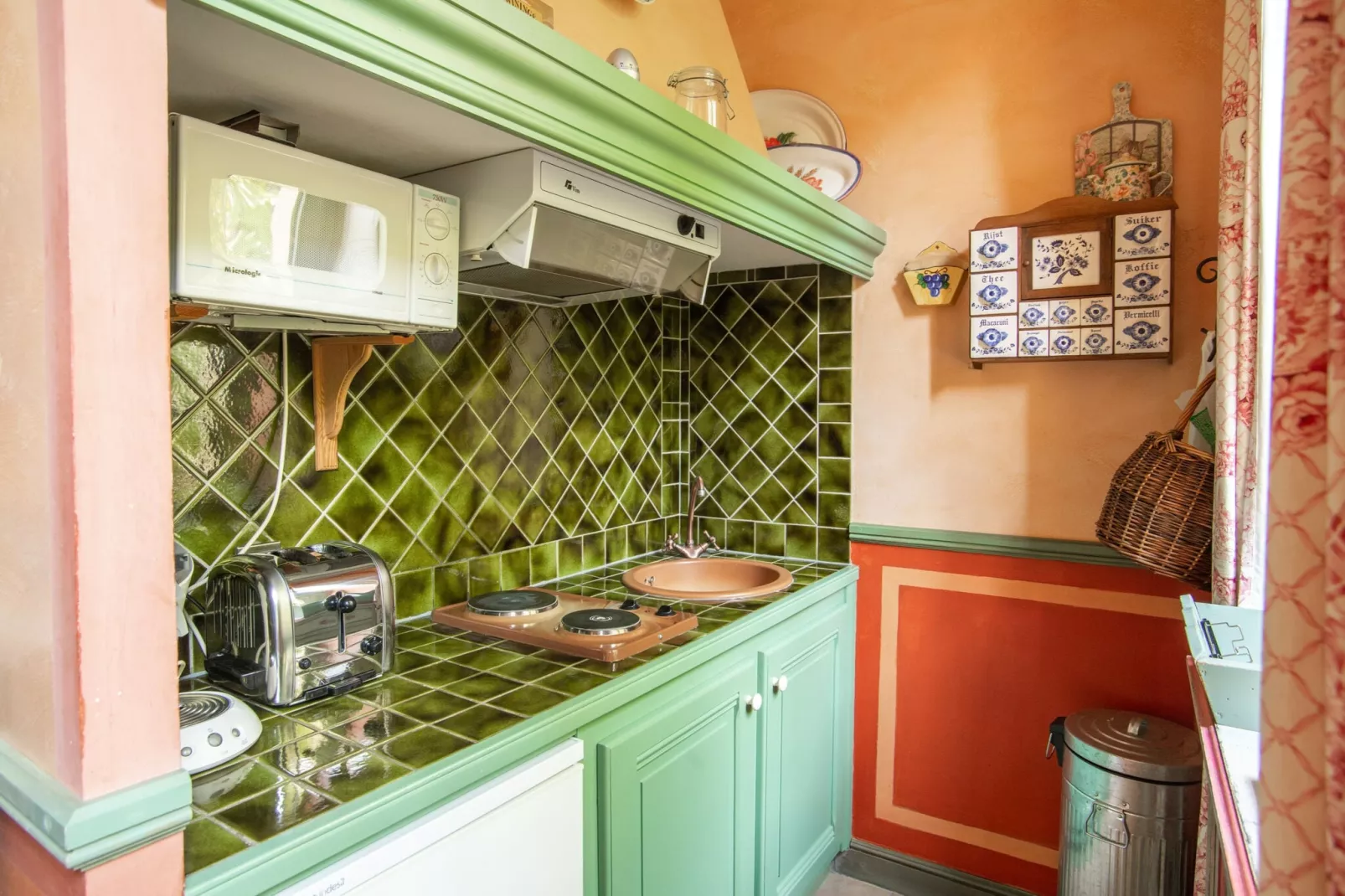 Au château près du Ventoux III-Keuken