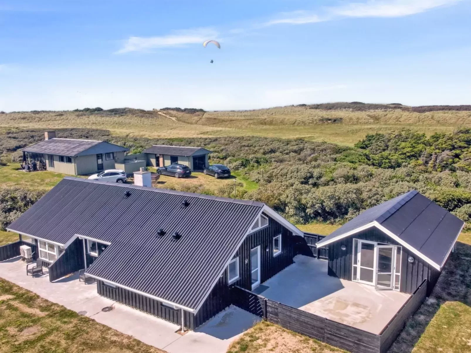 "Iida" - 100m from the sea-Buiten