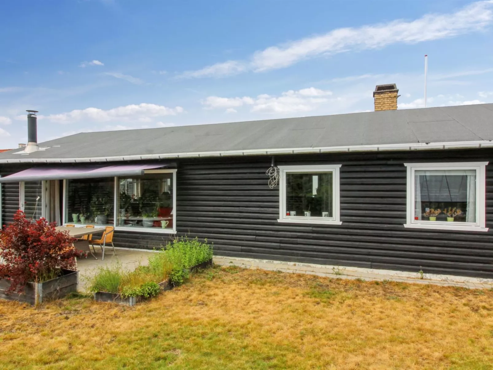 "Ellanor" - 1.4km from the sea-Buiten