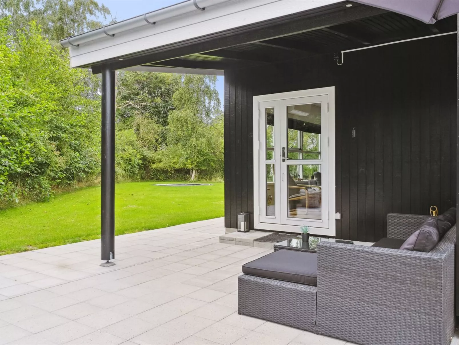 "Merilin" - 300m from the sea-Buiten
