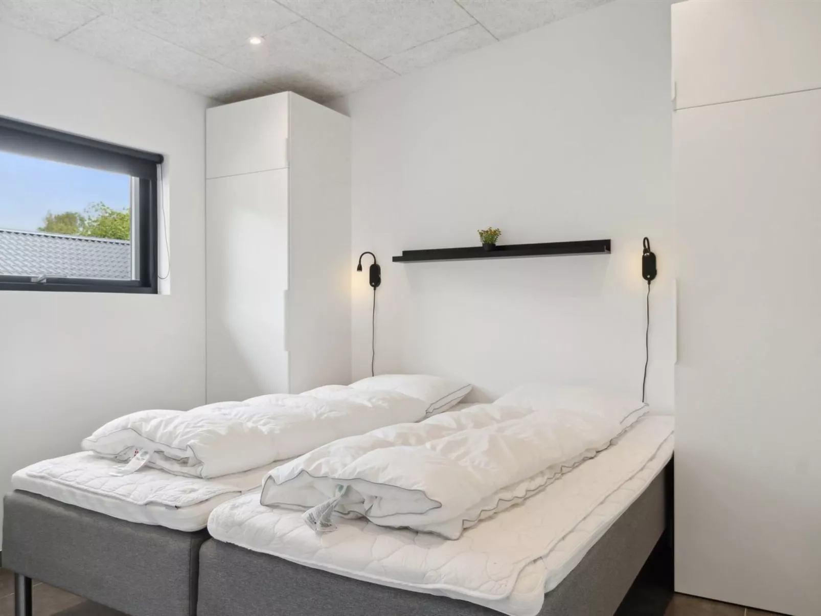 "Vesa" - 2.4km from the sea-Binnen