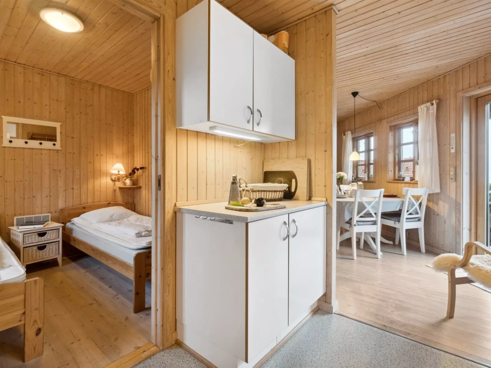 "Marlies" - 300m from the sea-Buiten