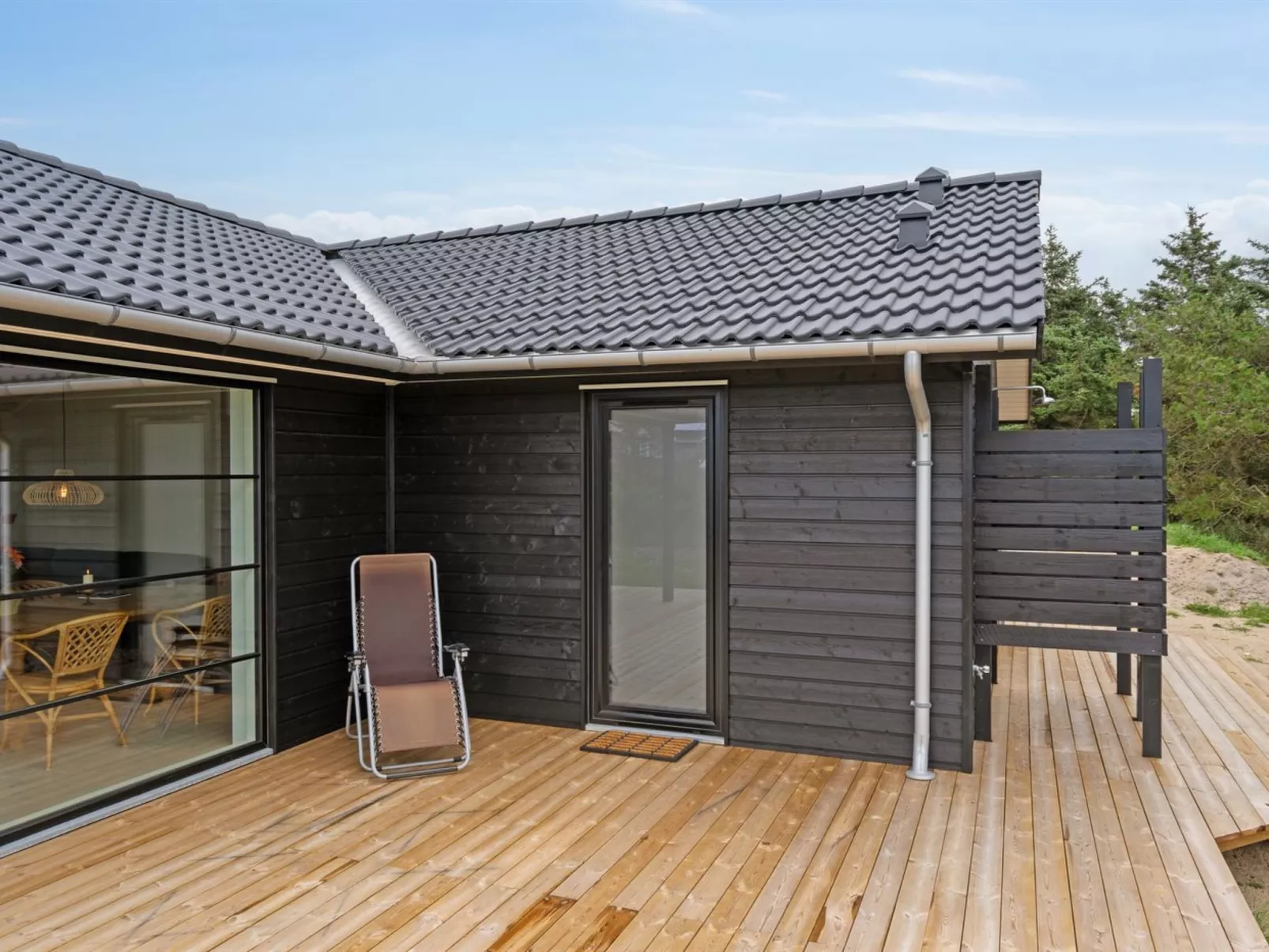 "Annvy" - 400m from the sea-Buiten