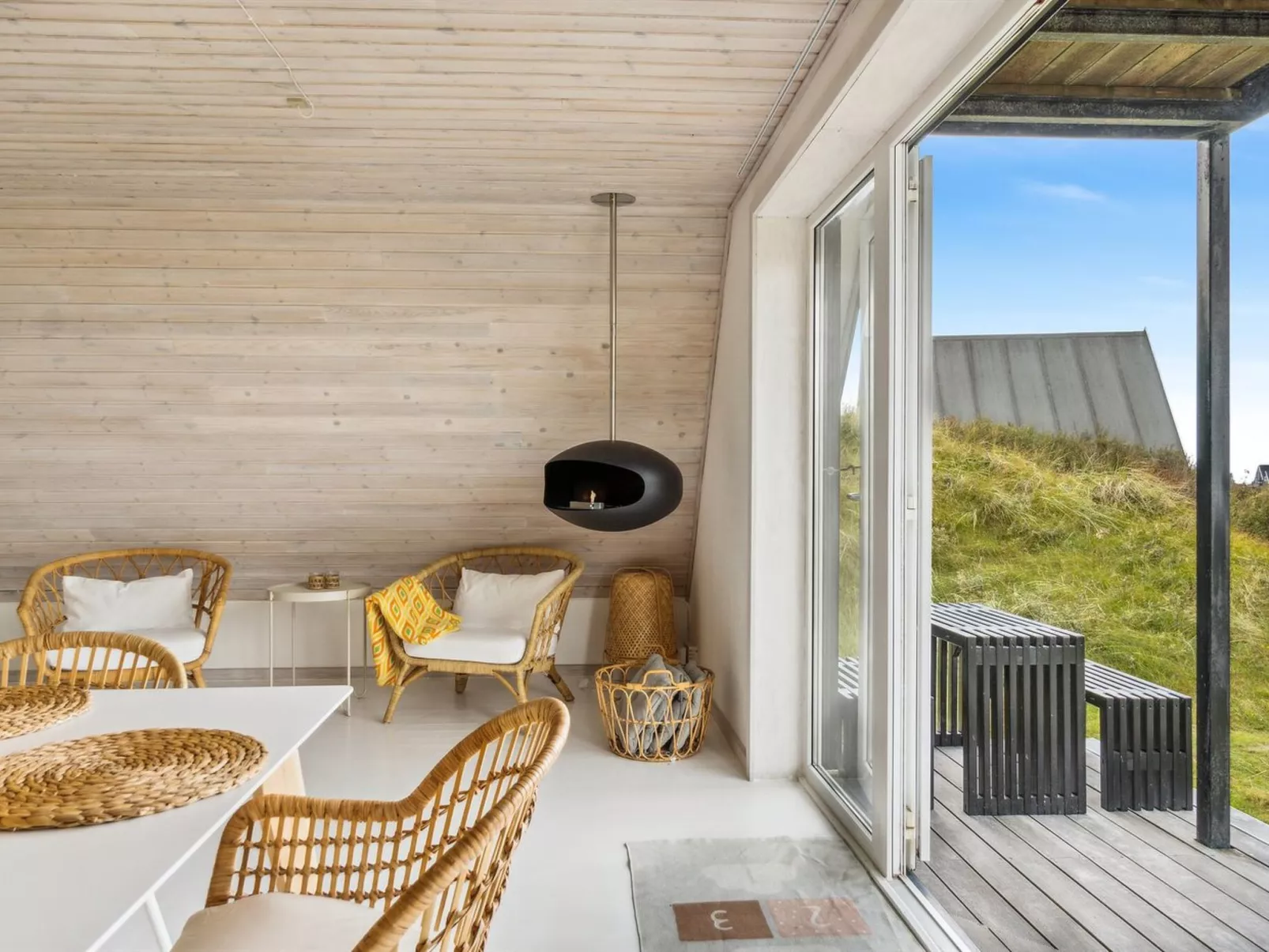 "Pauli" - 350m from the sea