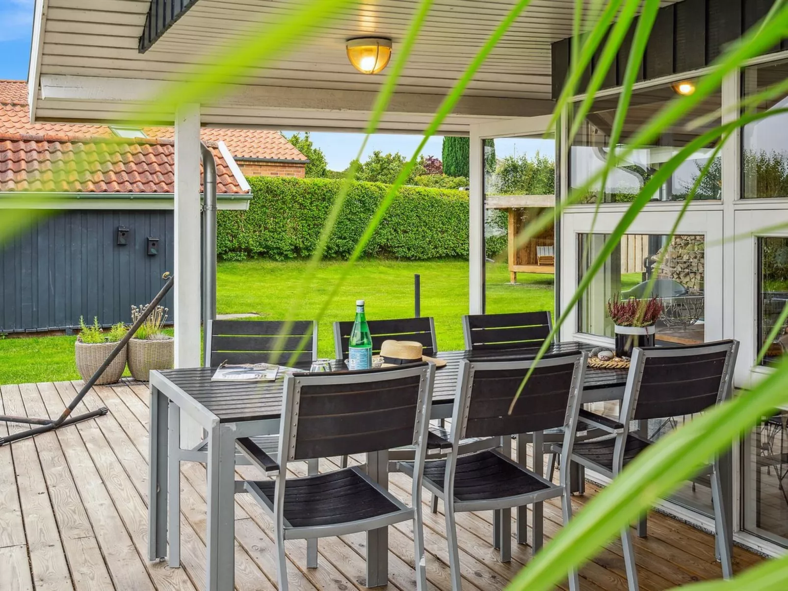 "Hjalmsvider" - 300m from the sea-Buiten