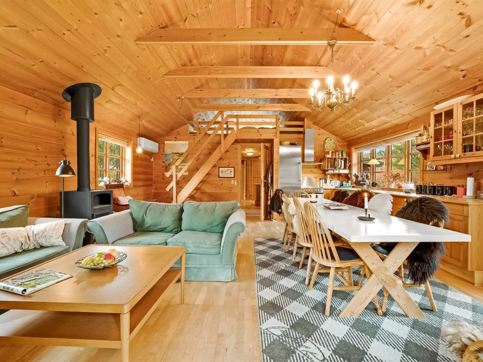 "Aleth" - 2.5km from the sea-Binnen