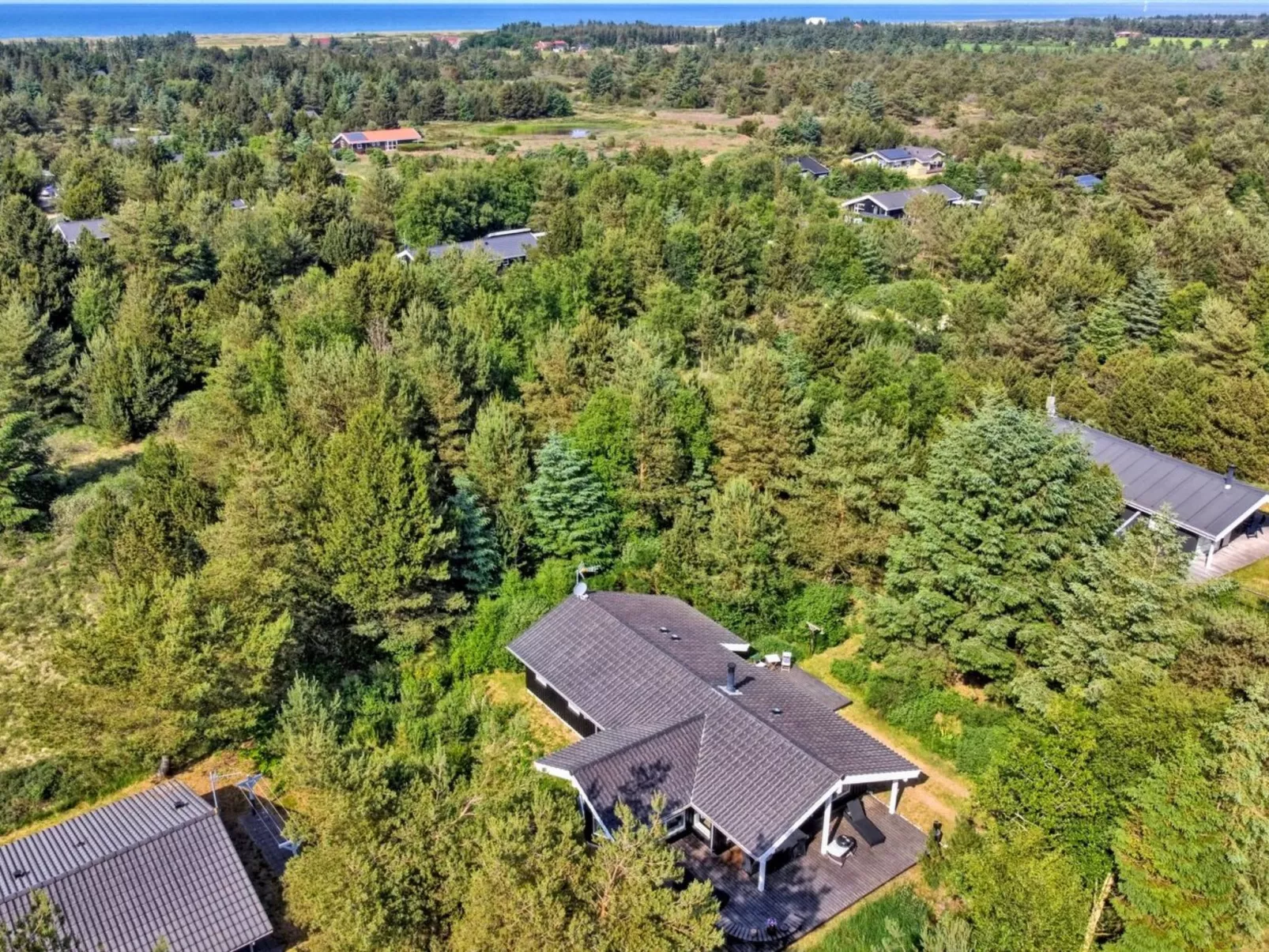 "Arlett" - 950m from the sea-Buiten