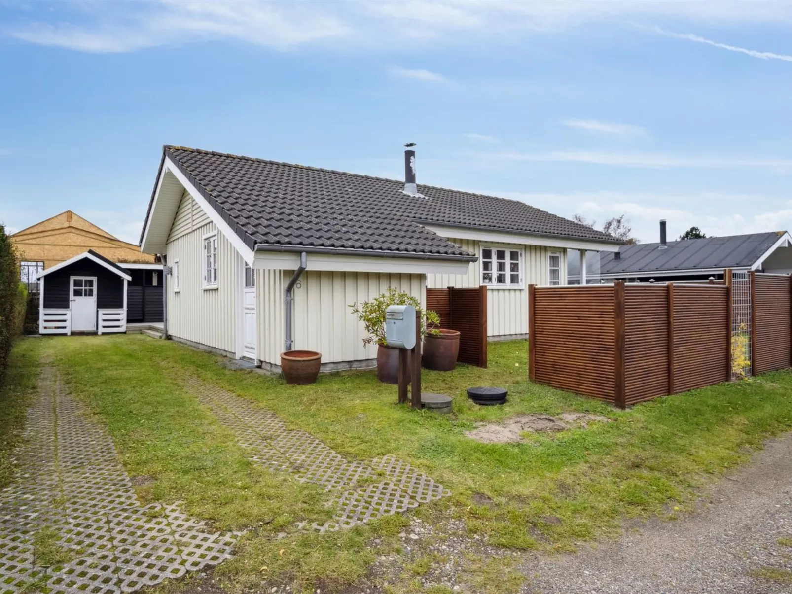 "Madita" - 150m from the sea-Buiten