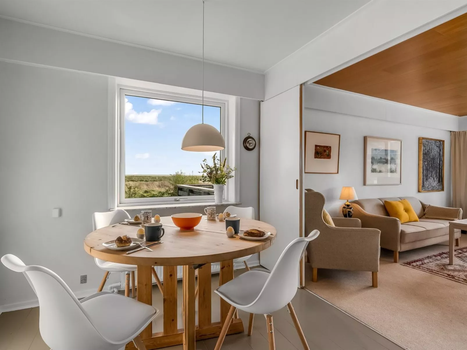"Emmik" - 600m from the sea-Binnen
